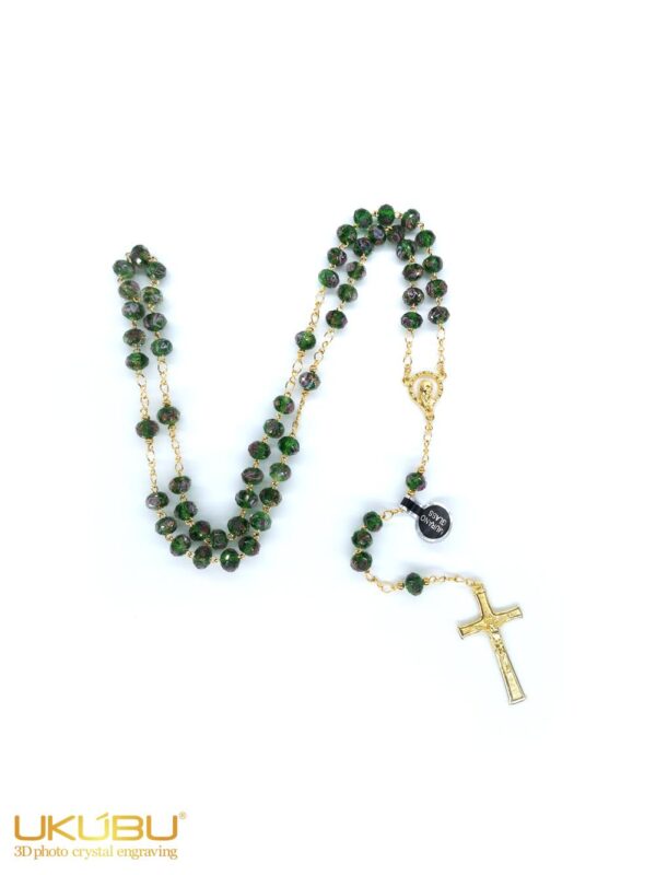 TFMURDVE 61adf3a8c2dc24fd9506aac1 - Elegante rosario con grani in vetro di Murano colore verde con motivi floreali
