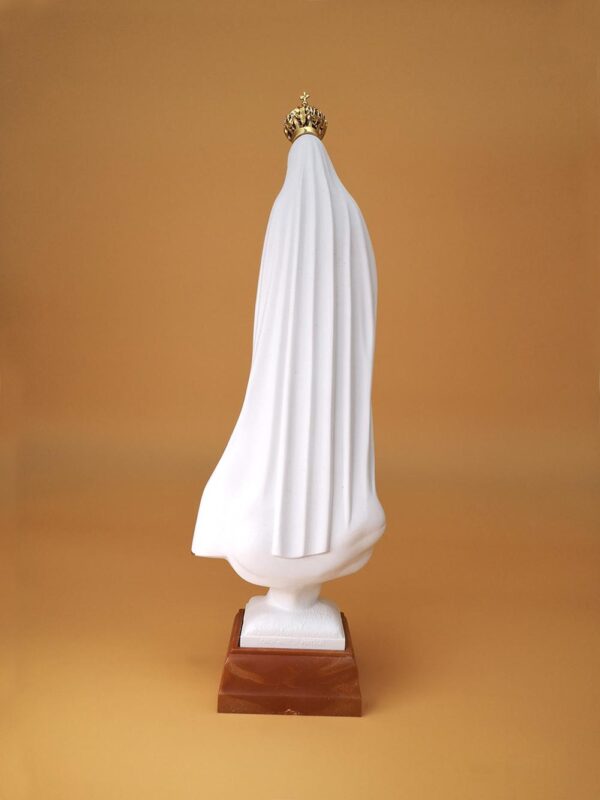 F13014BG 627a17ebc2dcfc2e48e8572d - Statua Madonna di Fatima colore bianco 28 cm