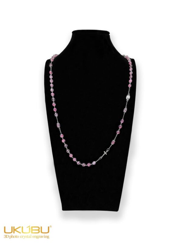 CTV600ML45 635a5b26c2dc3e58b77832d6 - Collana rosario con grani in vetro ceco colore rosa con Madonna Miracolosa