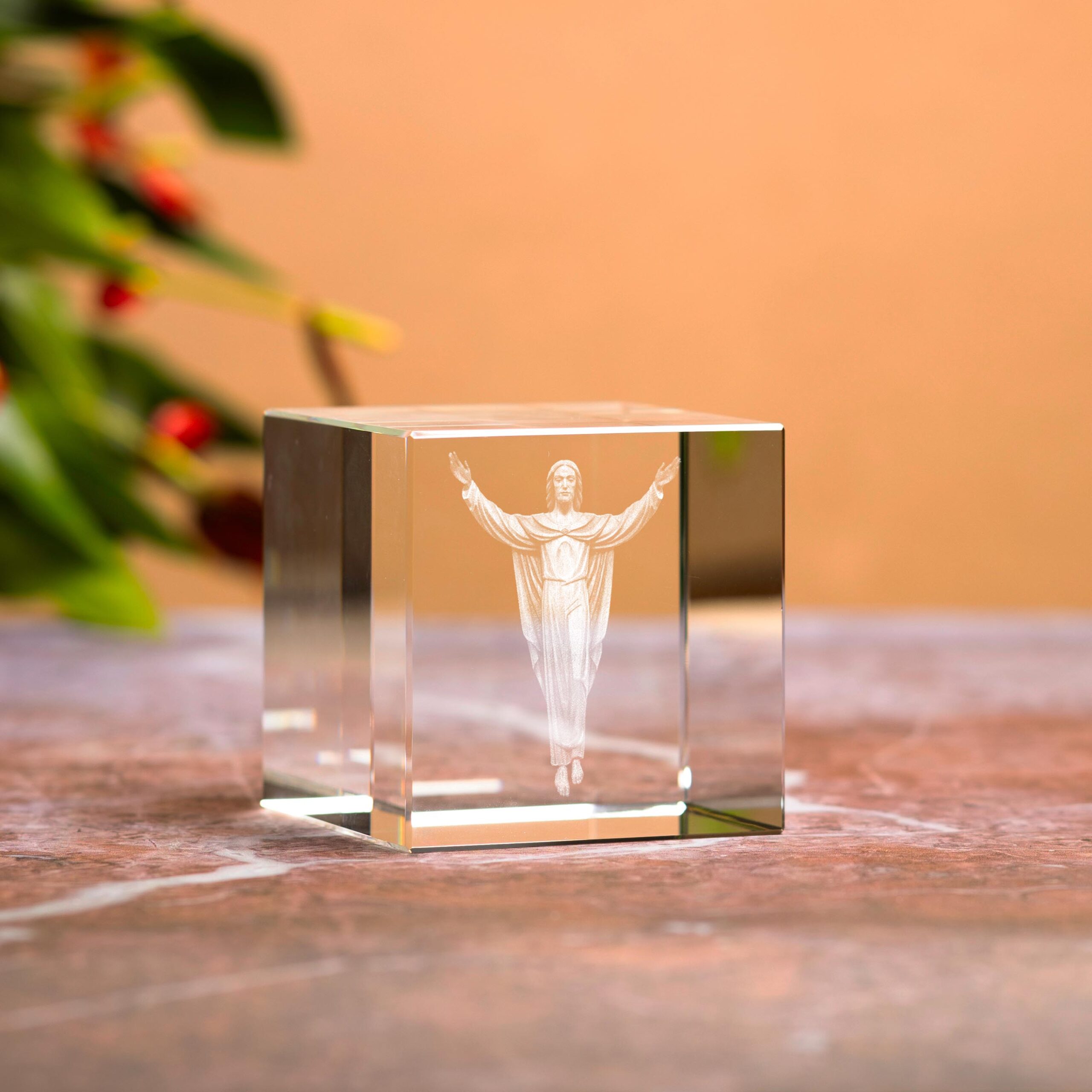 Cubo con incisione laser 3D Cristo Risorto